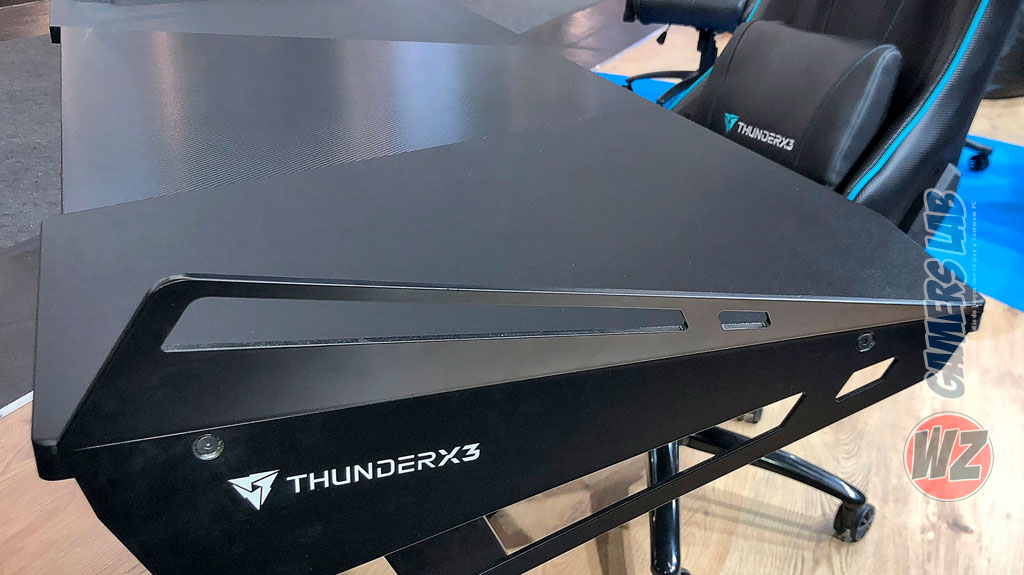 ThunderX3 Hex RBG en WZ Gamers Lab - La revista de videojuegos, free to play y hardware PC digital online